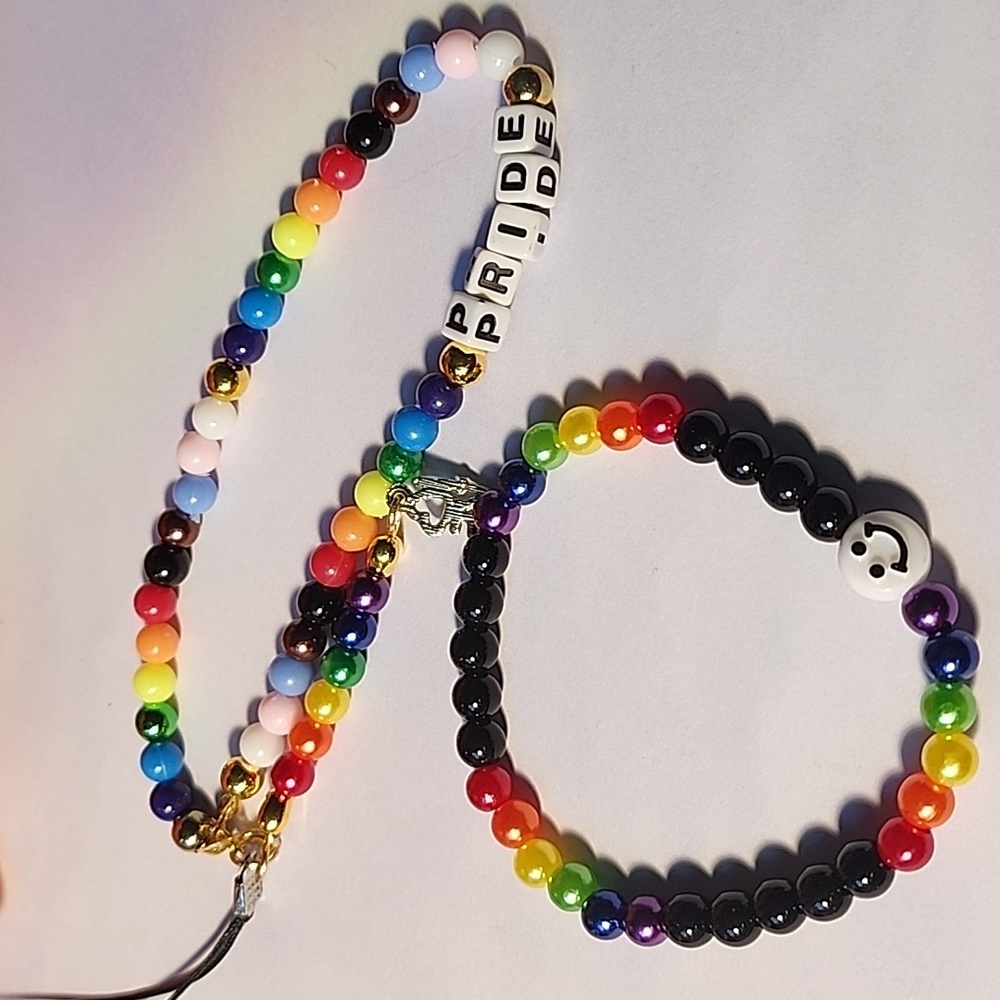 ✨️Buy 2, get 1 free!!✨️ Pride phone charm set